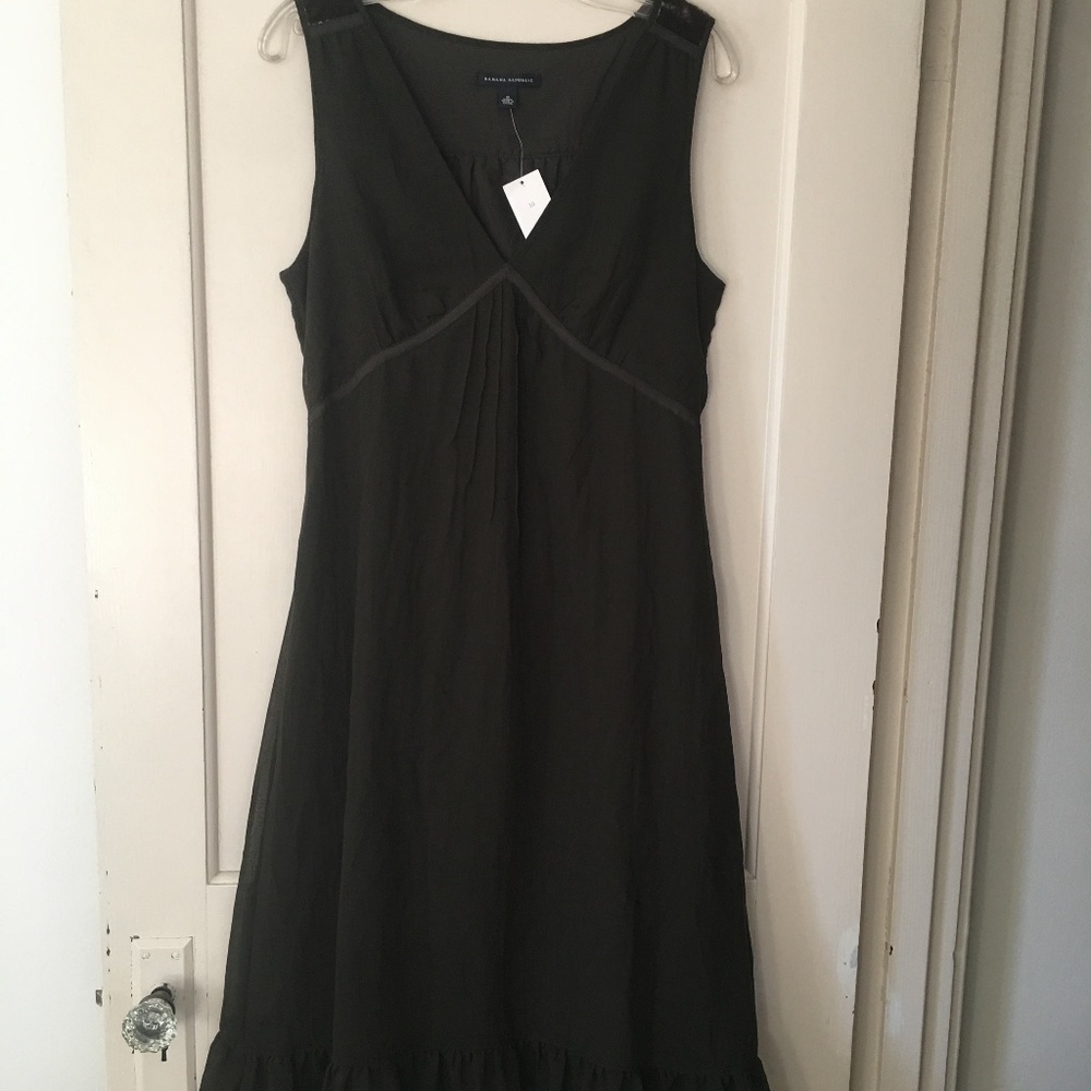 Banana Republic Dress, Size 10, Dark Mossy Brown